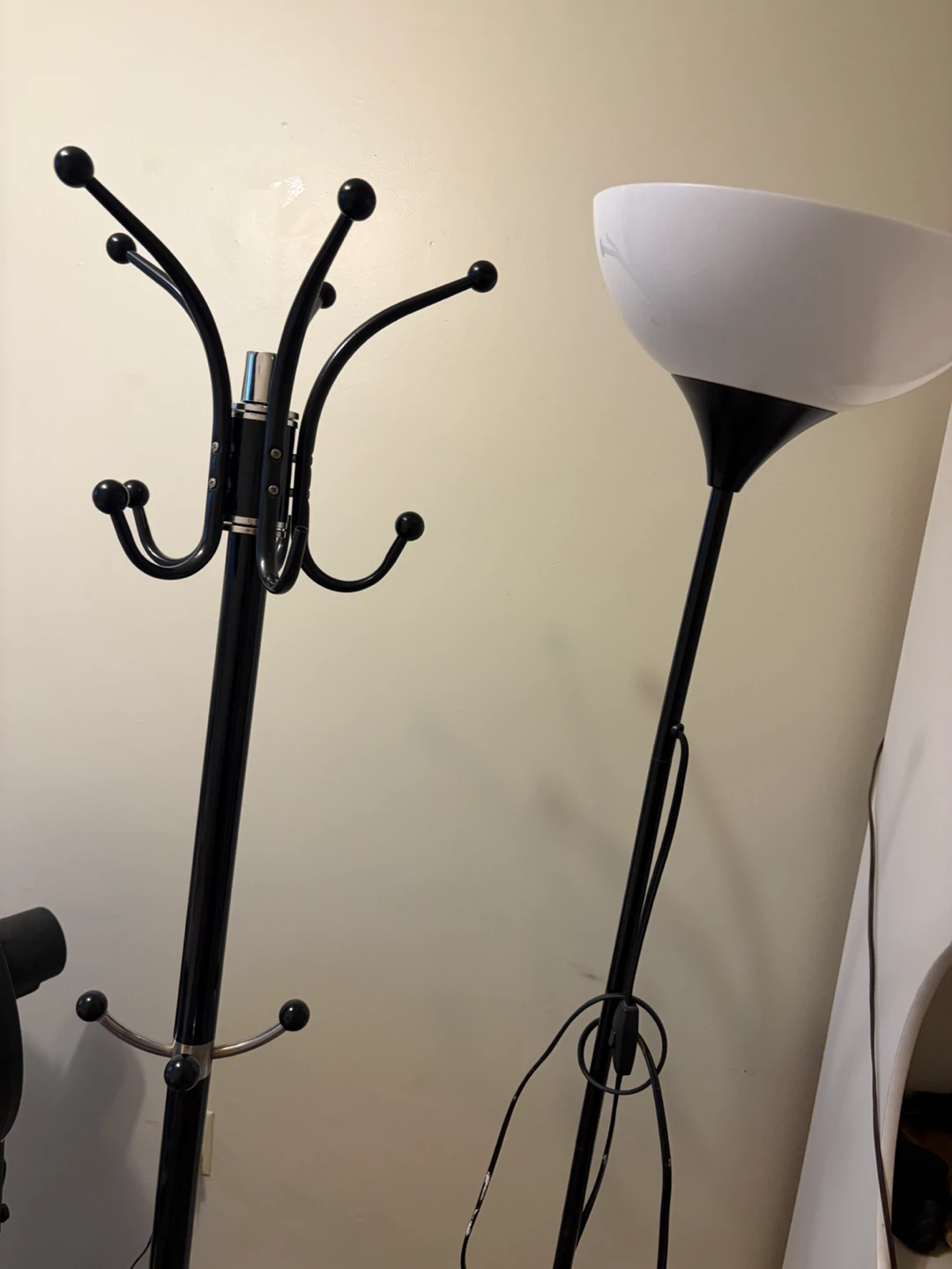 Coat Rack and Floor Lamp Set - photo 3