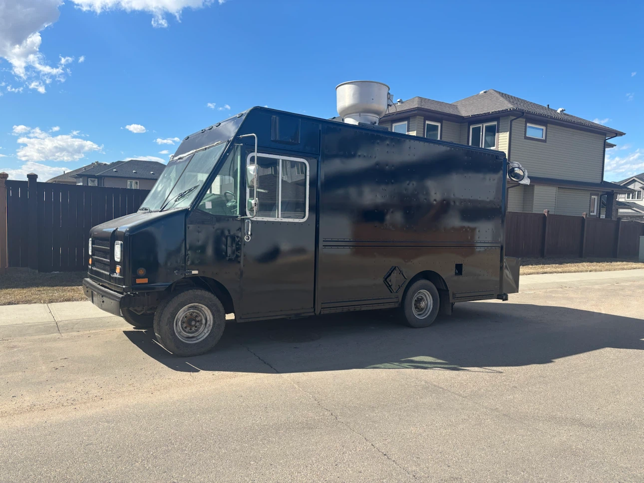 Ford Ecoline Food Truck