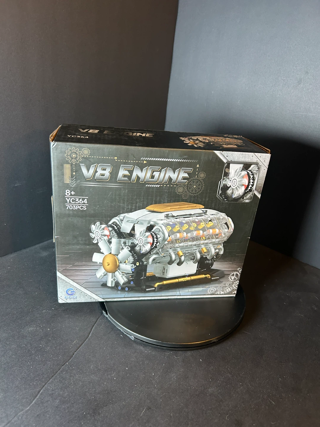 V8 Engine  Model  Kit YC364 - photo 2