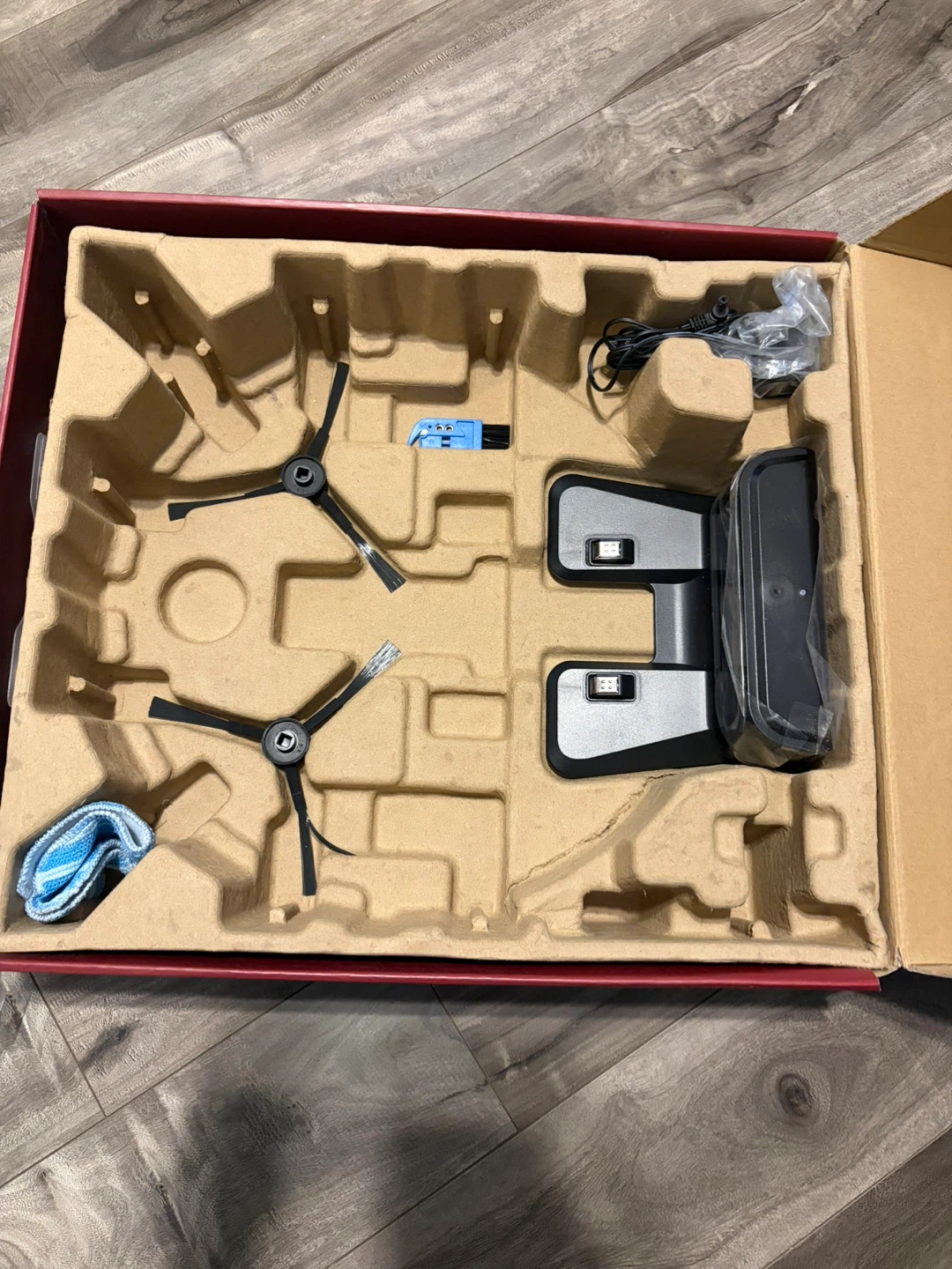 Redroad E3 Robot Vacuum Cleaner - photo 3