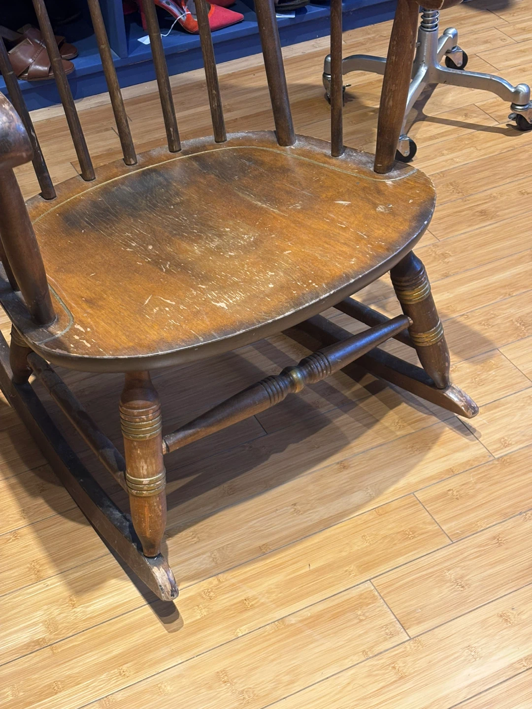 Vintage Wooden Rocking Chair - photo 5