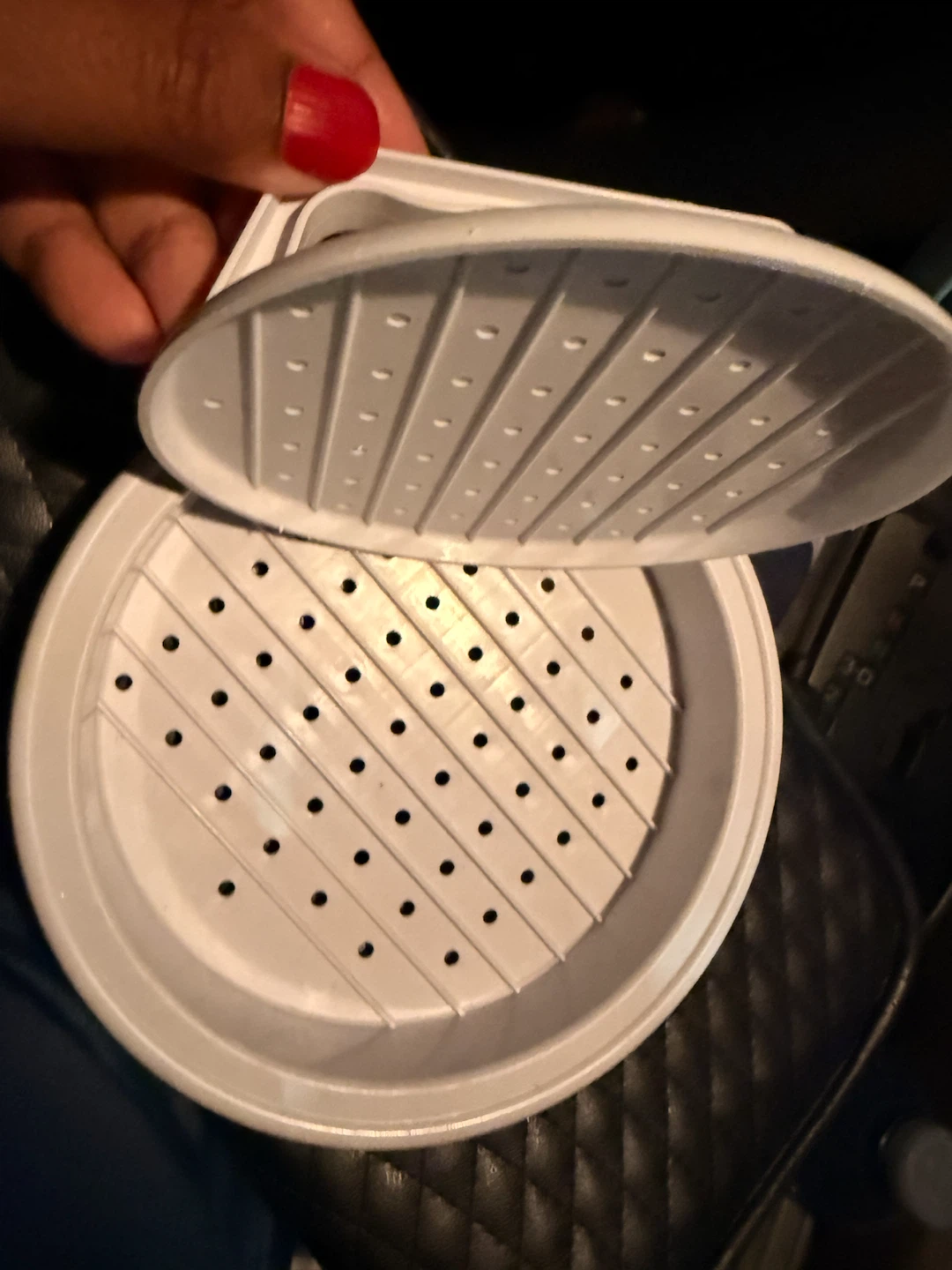 Hamburger shaper (free) Oakville - photo 3