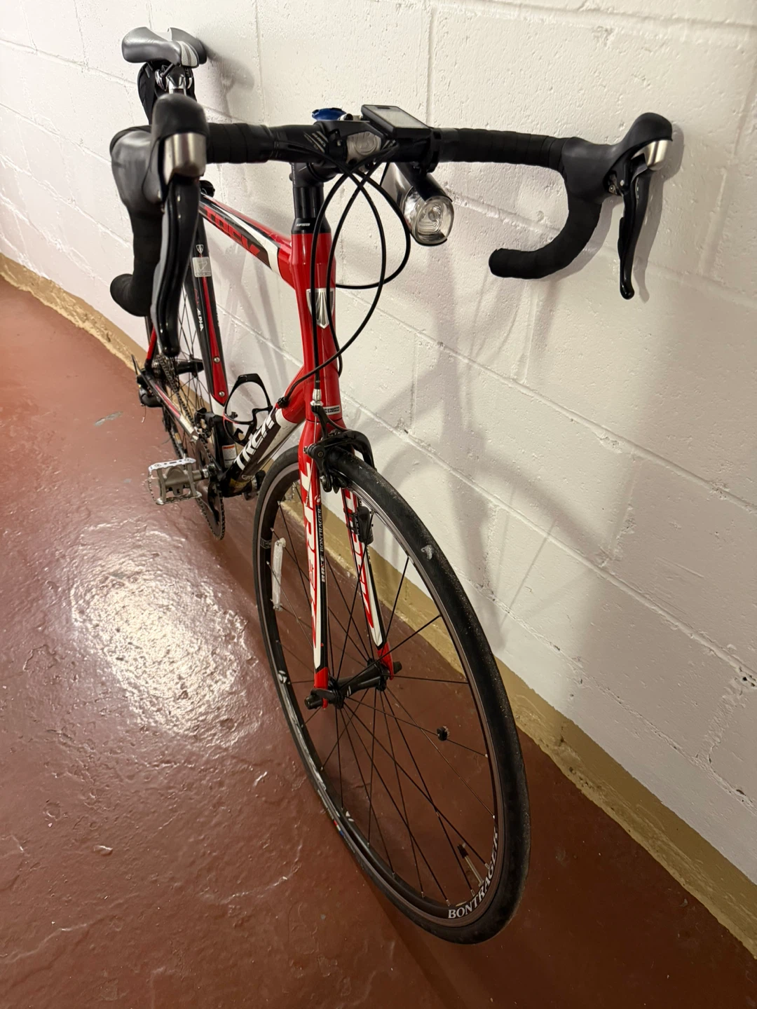 Trek Alpha Road Bike - photo 2