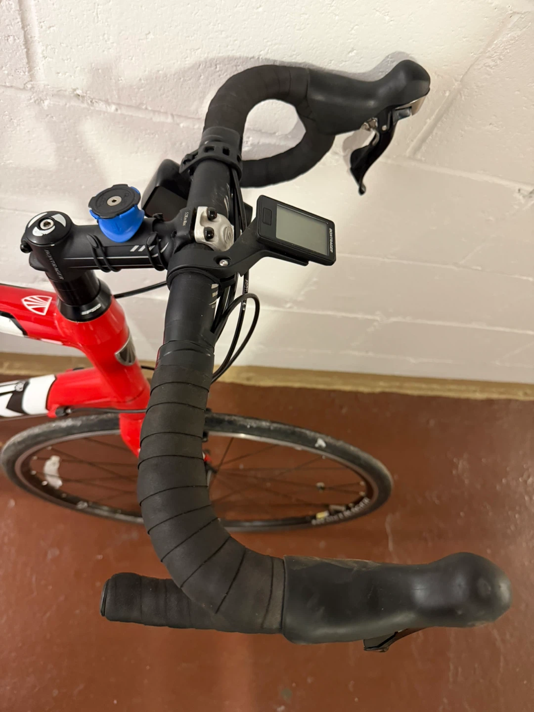 Trek Alpha Road Bike - photo 4