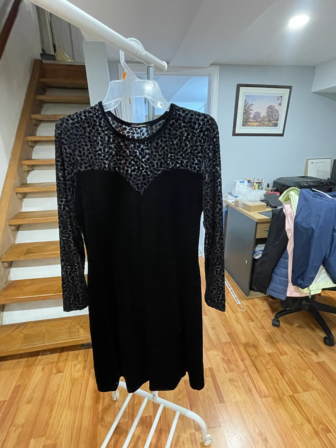 Bundle of 7 dresses - photo 4