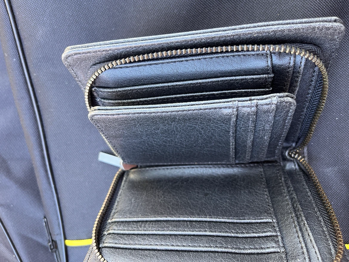 Matt & Nat Black Leather Wallet - photo 3