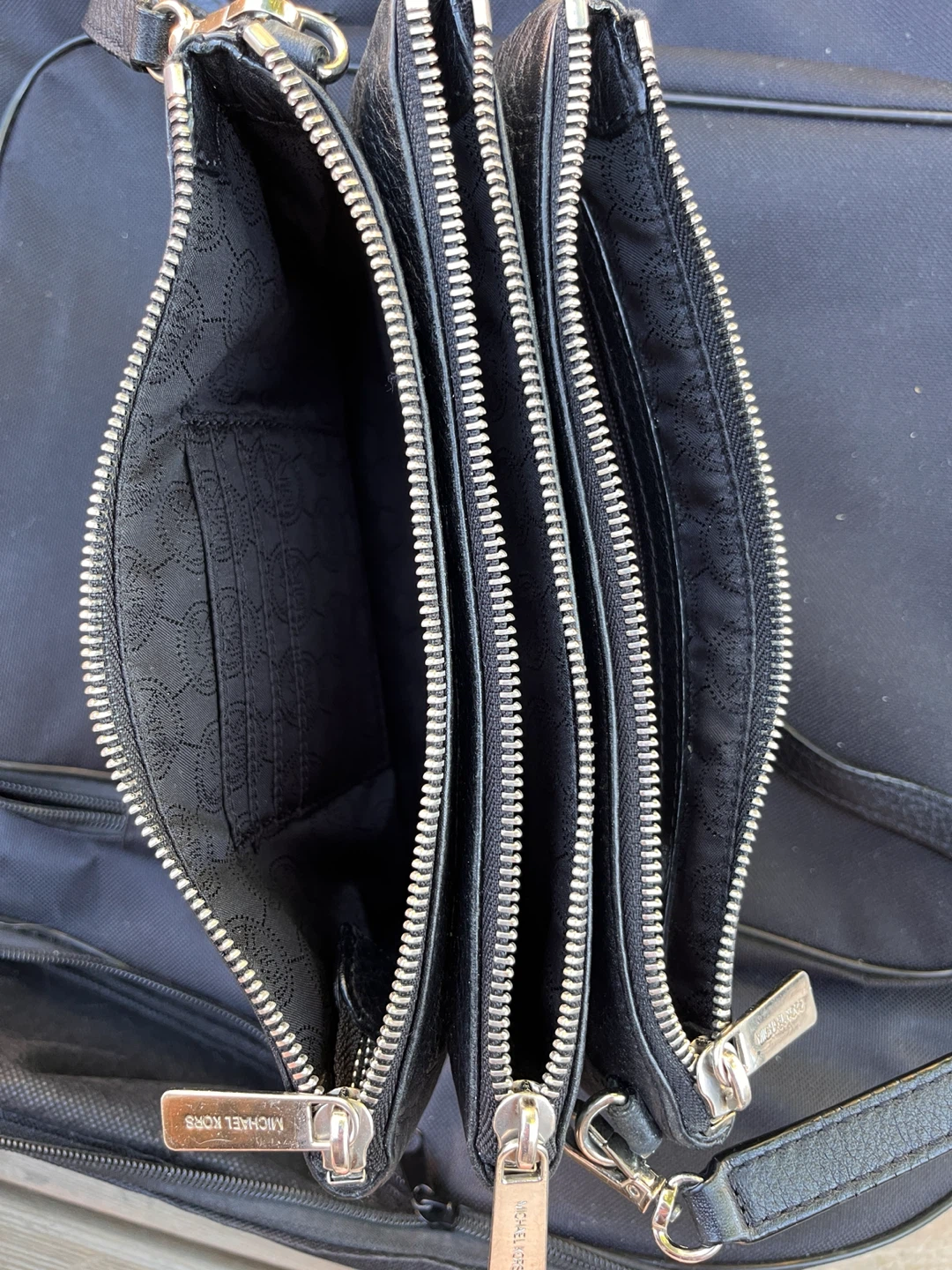 Michael Kors Black Leather Crossbody Bag - photo 3