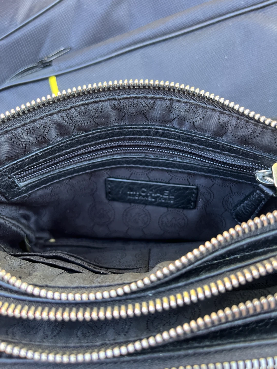 Michael Kors Black Leather Crossbody Bag - photo 4
