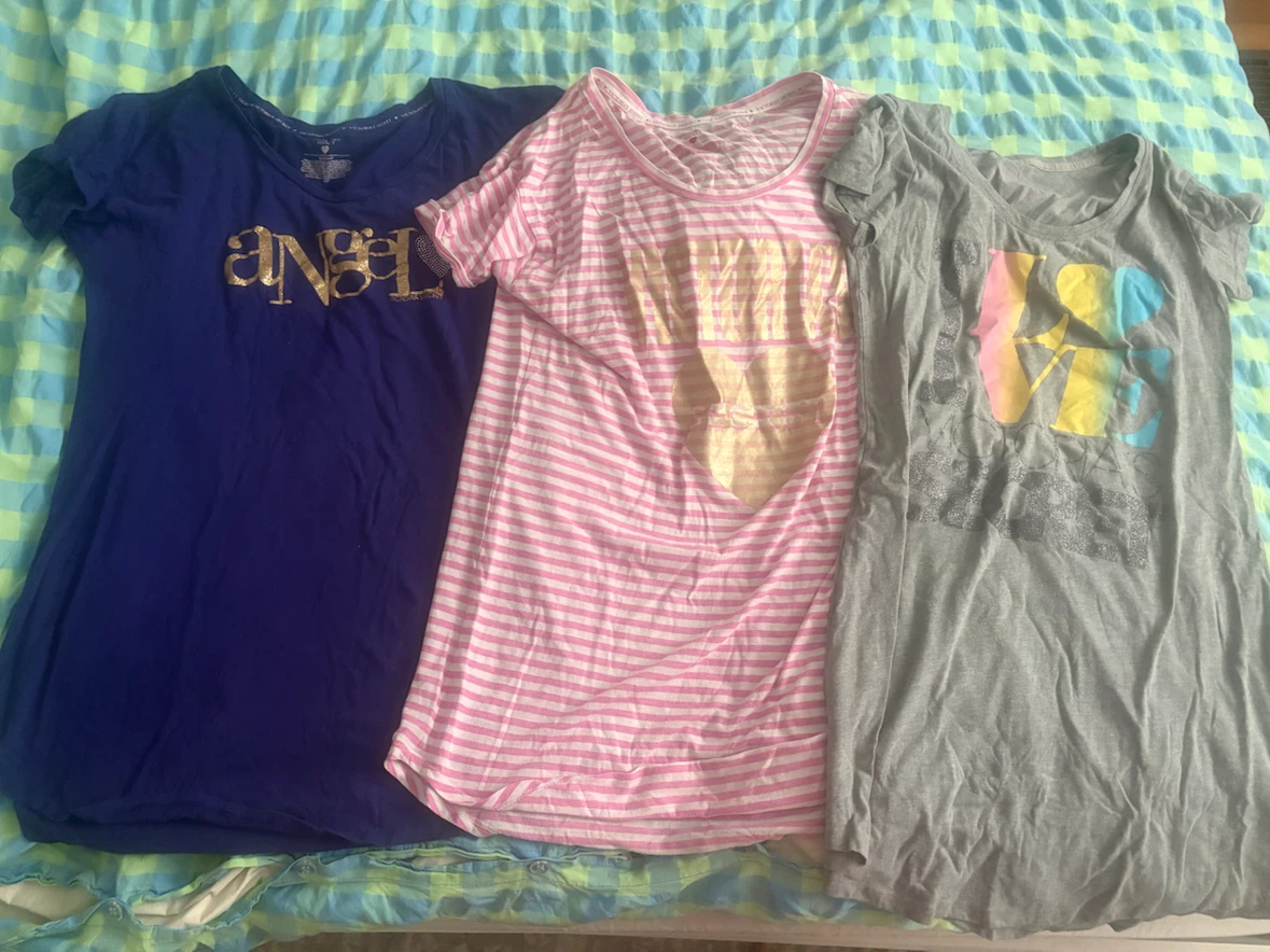 3 Victoria’s Secret night gowns(Medium) (All together for $5)