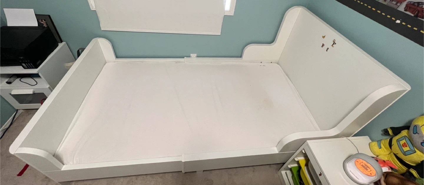 White Toddler Bed Frame with Rails - photo 2
