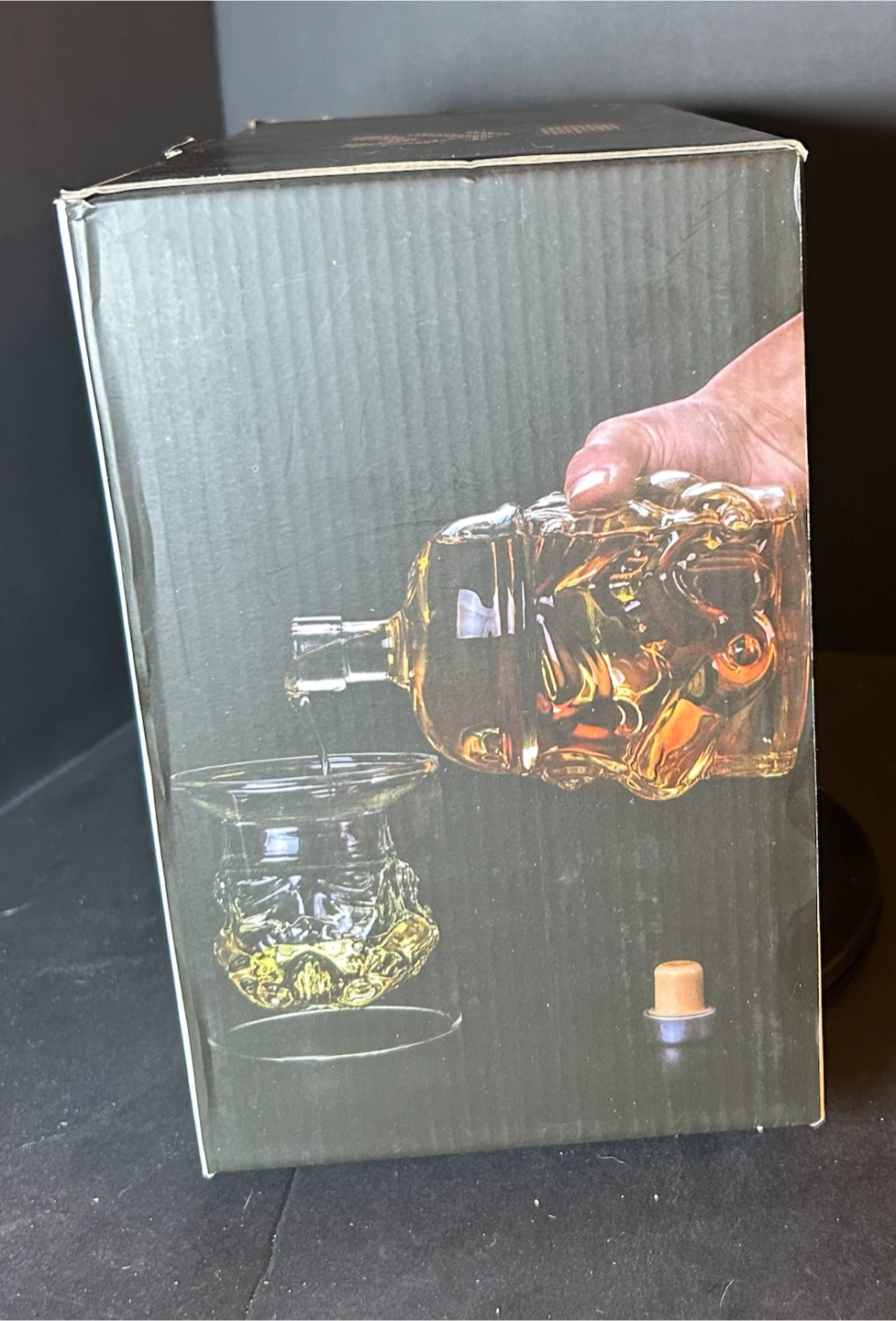 Stormtrooper Decanter and Glasses Set - photo 2
