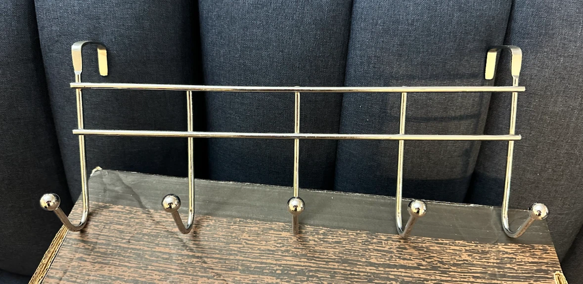 Over-the-door hook rack
