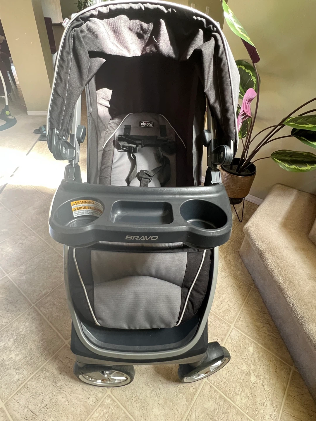 Chicco Bravo Travel System Stroller and Car Seat