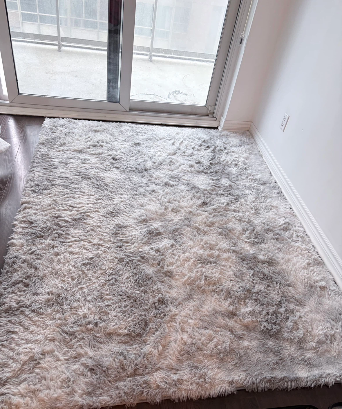 Kinganda Shaggy Area Rug Grey White - photo 3