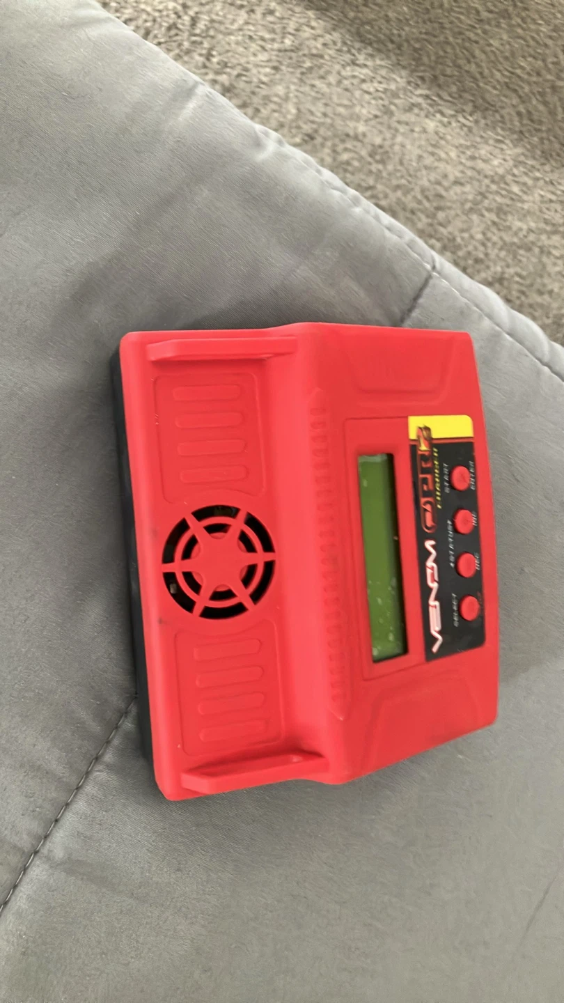 Venom OPR2 Dual Power Charger - photo 3