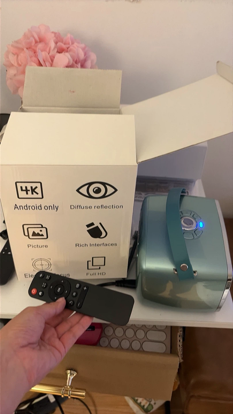 Portable Mini Projector - photo 3