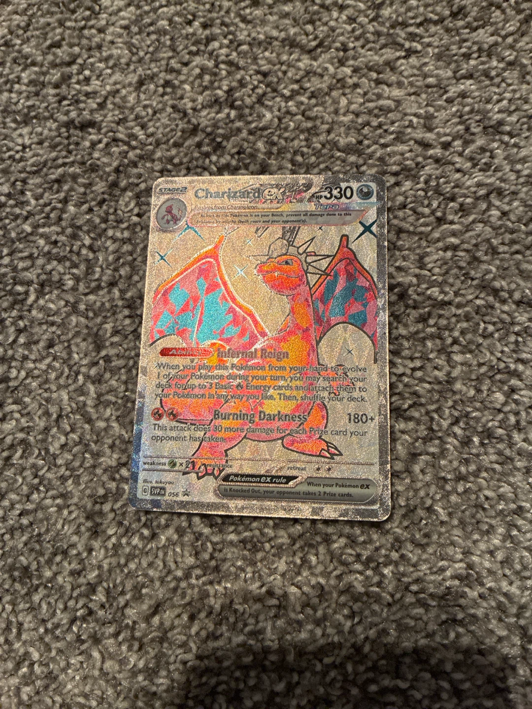 Shiny Charizard EX Pokémon Card