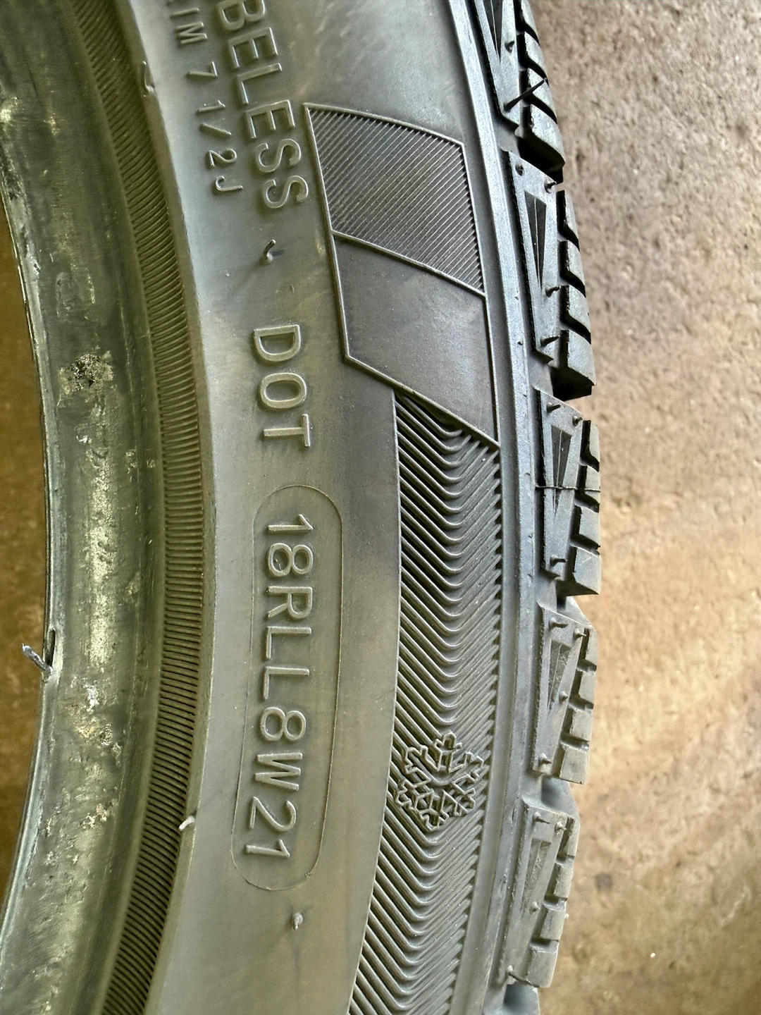 Doublestar Winterking Tires 225/45R17 - photo 2