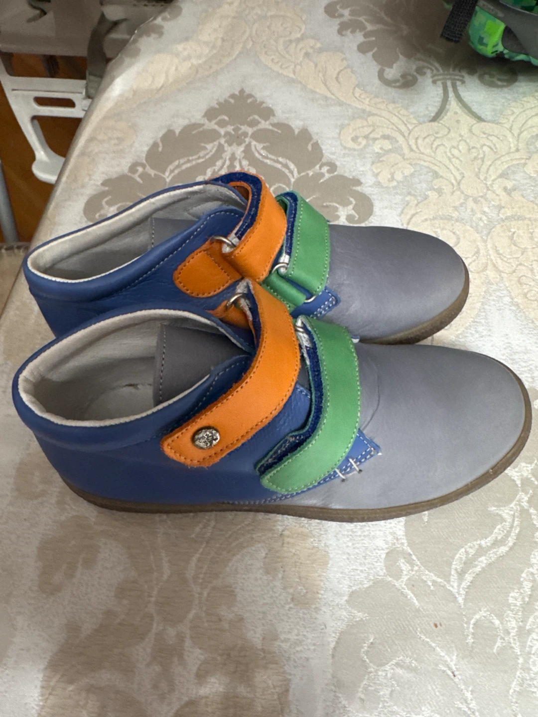 Kens Kids Leather Sneakers - Size 34