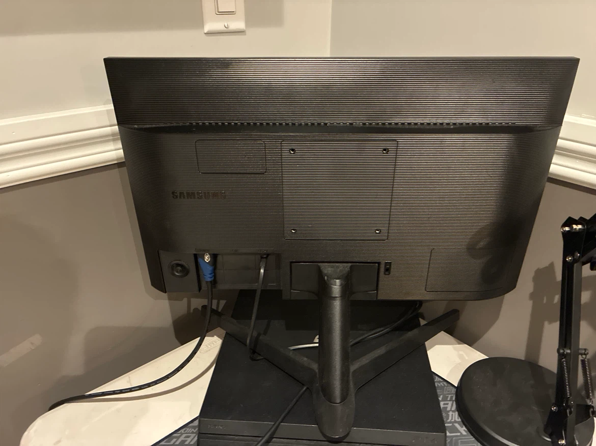 Samsung Monitor - photo 2