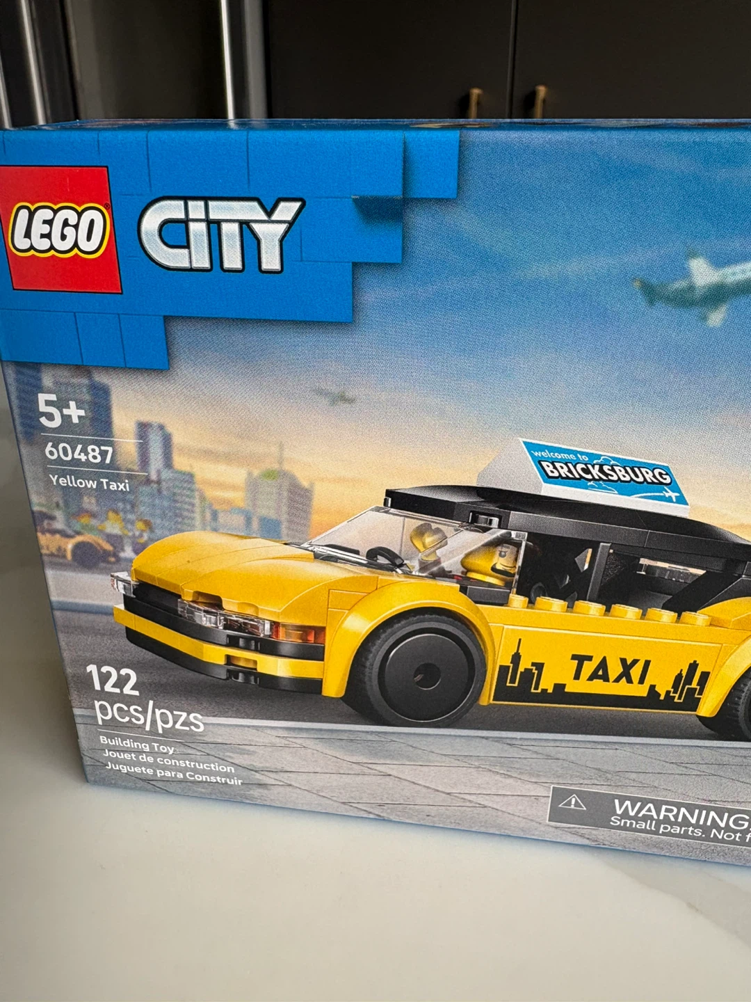 LEGO City Yellow Taxi Set 60487 - photo 2