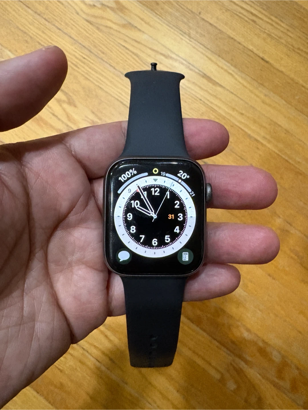 Apple Watch Series 5 Space Grey | 44mm