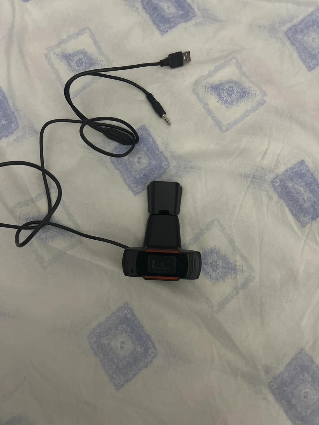 Black USB Webcam with Integrated Microphone