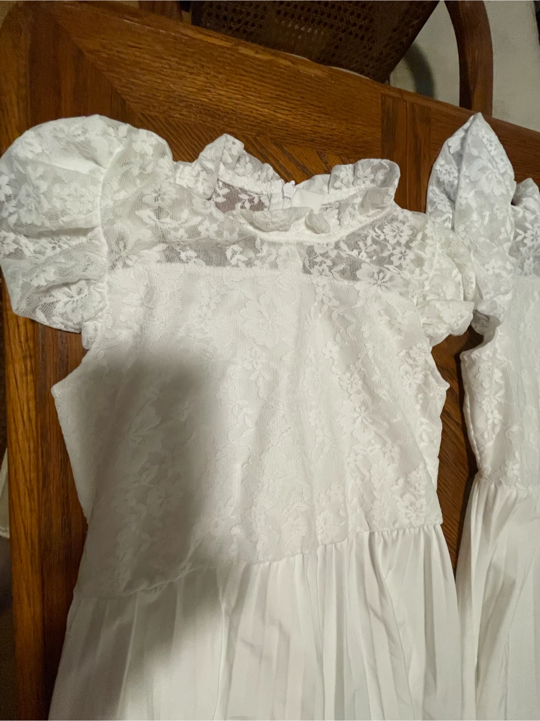 White Lace Dress Size 10Y - photo 3
