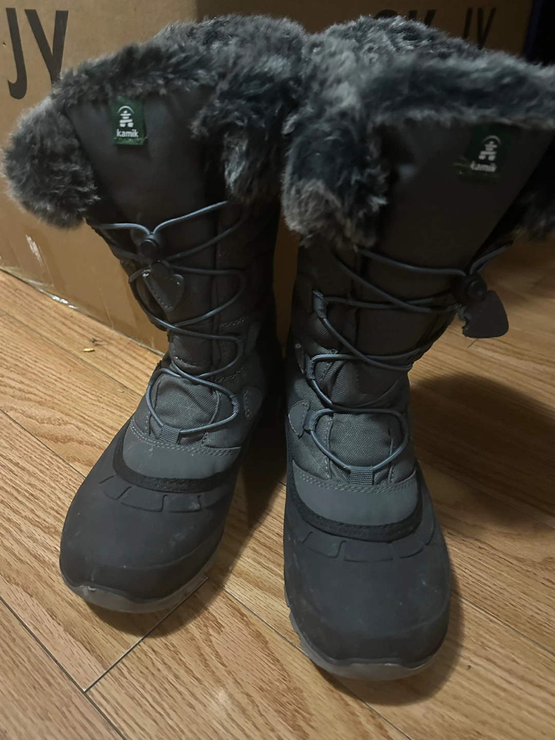 Kamik Grey Insulated Winter Boots Women Size 6 Very Comfy - photo 2