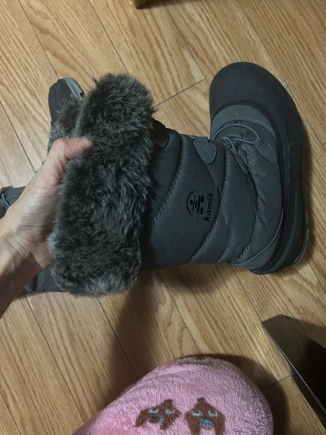 Kamik Grey Insulated Winter Boots Women Size 6 Very Comfy - photo 4