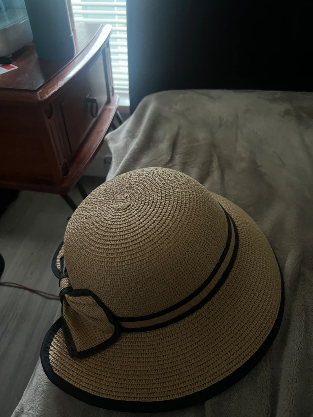 Women's Straw Sun Hat with Black Bow - photo 2