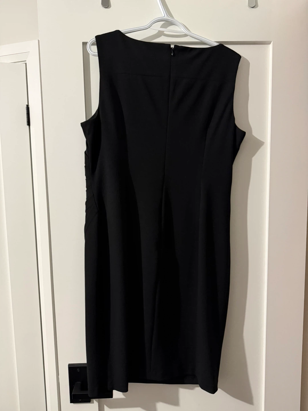 Calvin Klein Black Sleeveless Sheath Dress - photo 2