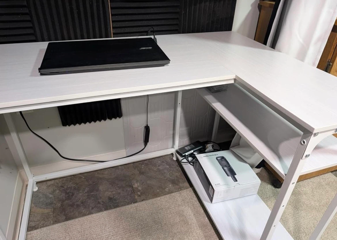 White L-Shaped Desk with Shelves - photo 2