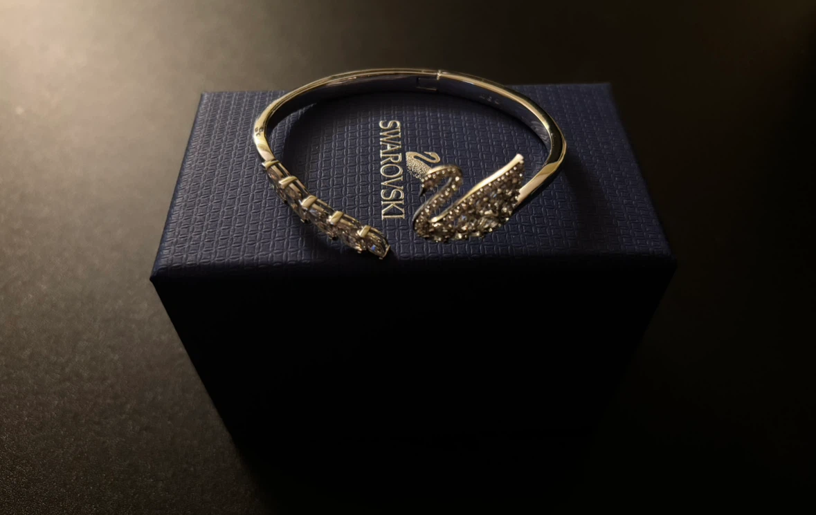 Swarovski Swan Lake Bangle - photo 2