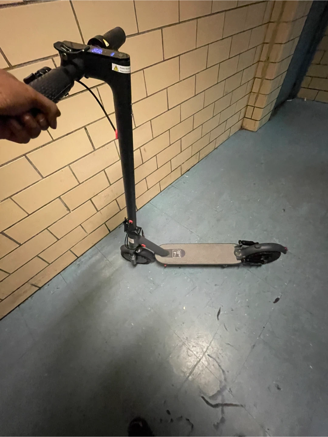 Segway Ninebot Electric KickScooter E22 - photo 2