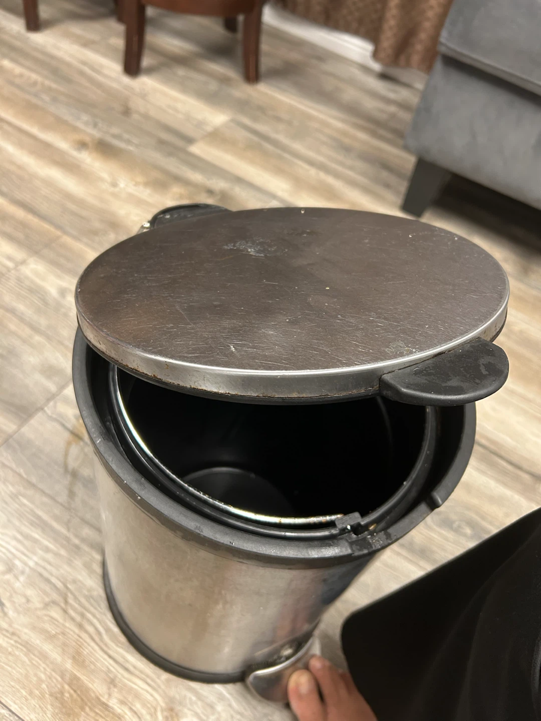 Stainless Steel Step Trash Can - photo 4