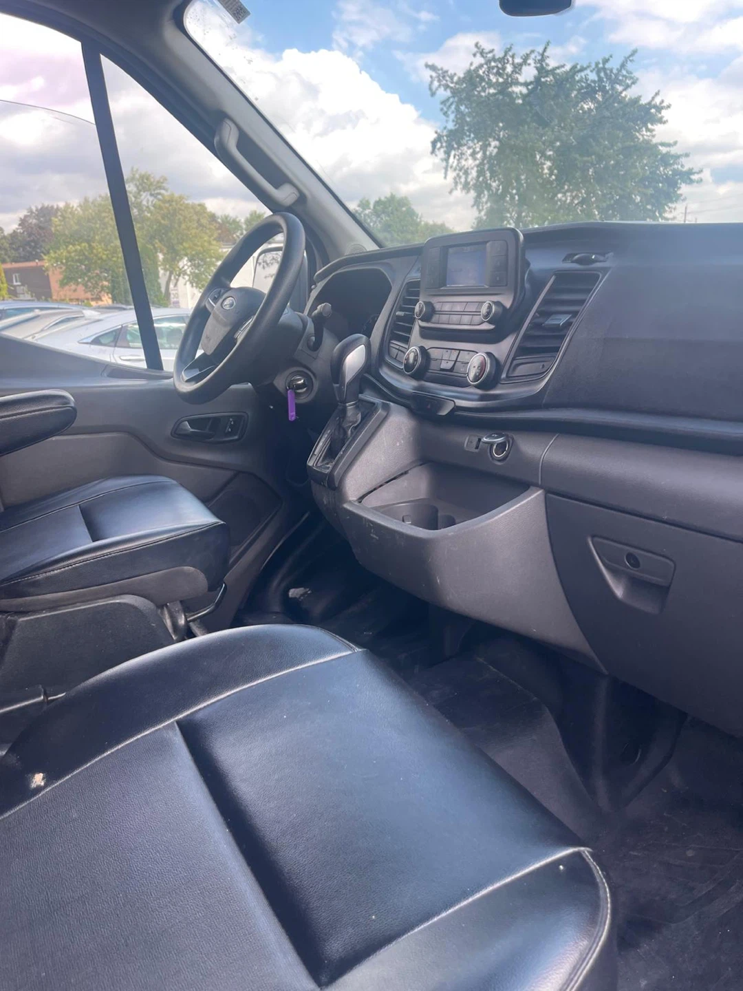 2020 Ford Transit Cargo Van - photo 2