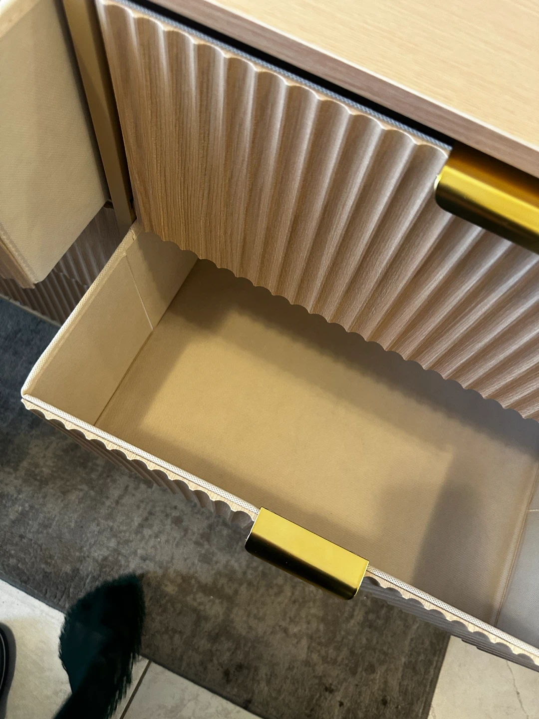 Fluted fabric Dresser with 9 Drawers - photo 2