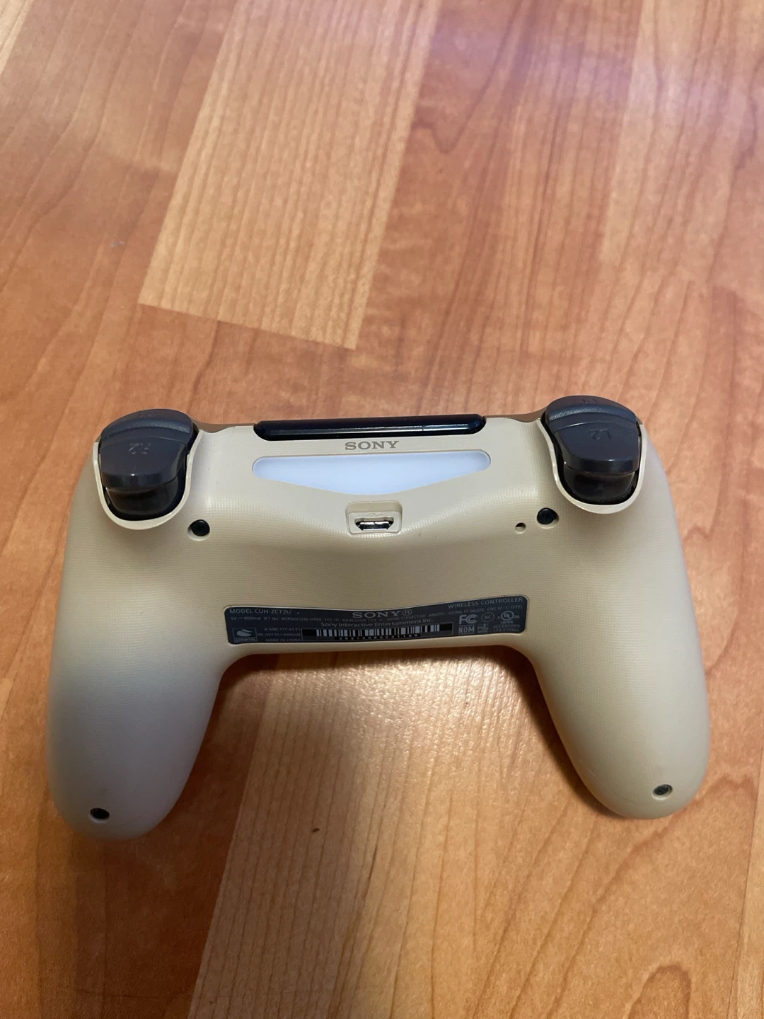 Sony PlayStation 4 Slim - photo 5