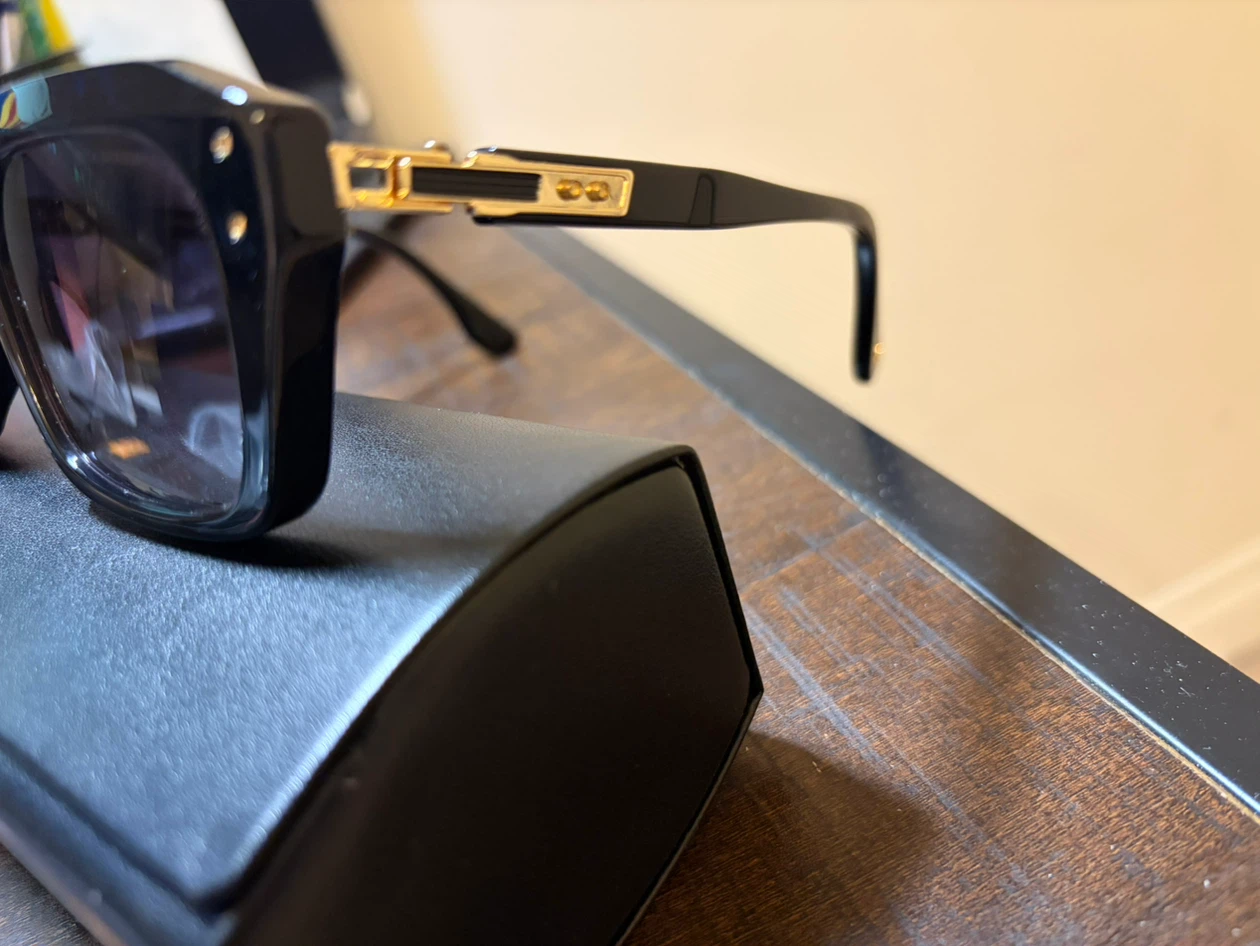 DITA Sunglasses with Case - photo 5