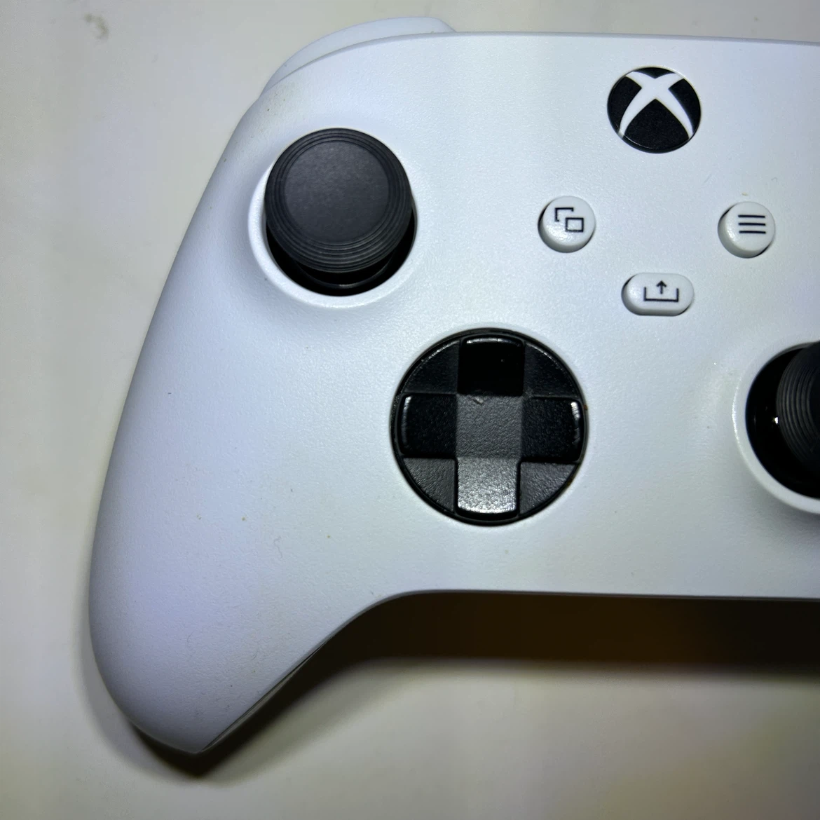 Xbox Series White Controller - GuliKit TMR Anti-Drift - photo 5