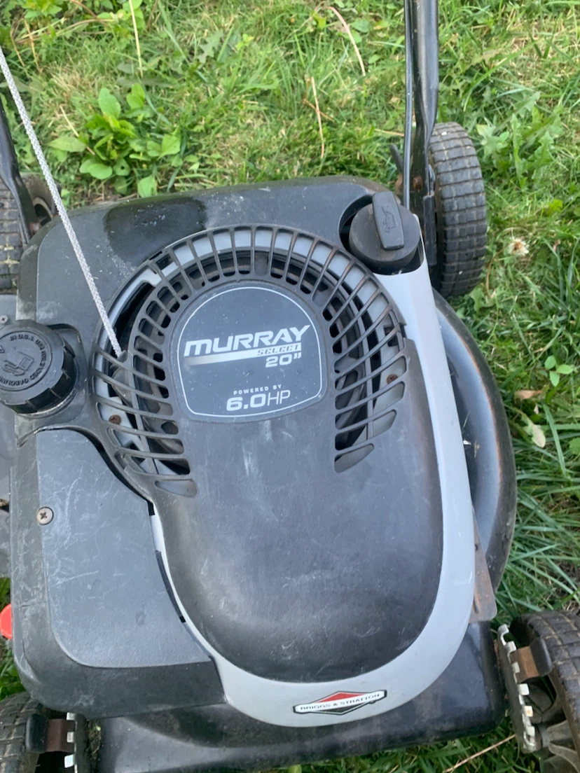 Working Gas lawnmower - photo 2