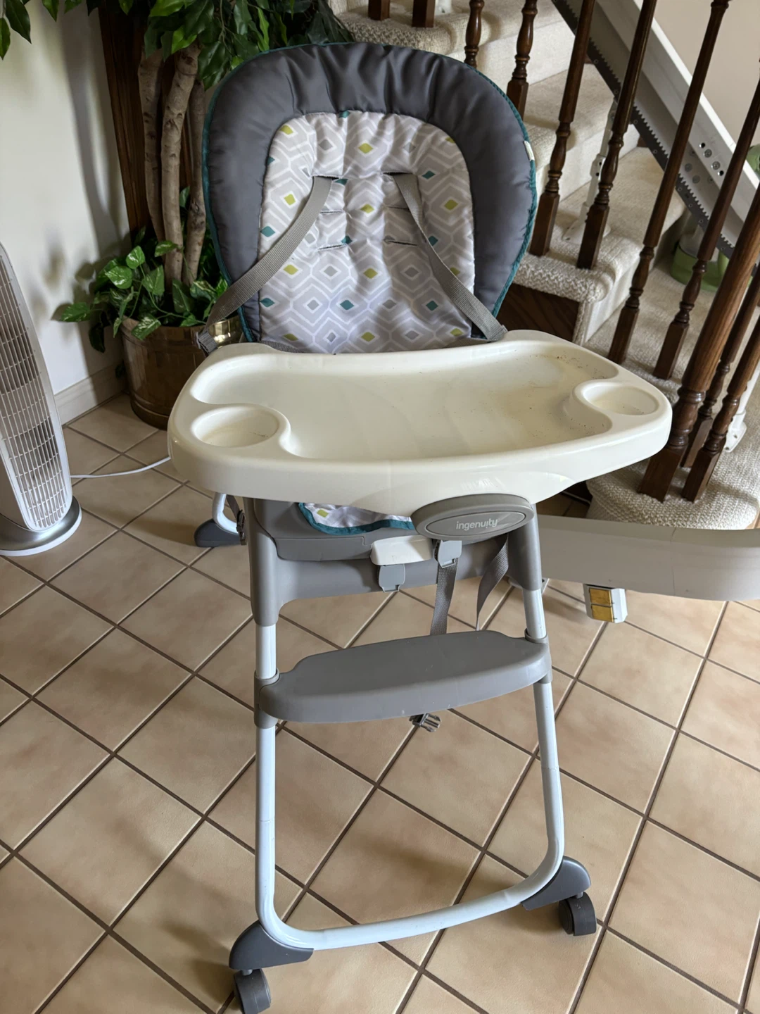 Ingenuity high chair 3 in 1 grow with me