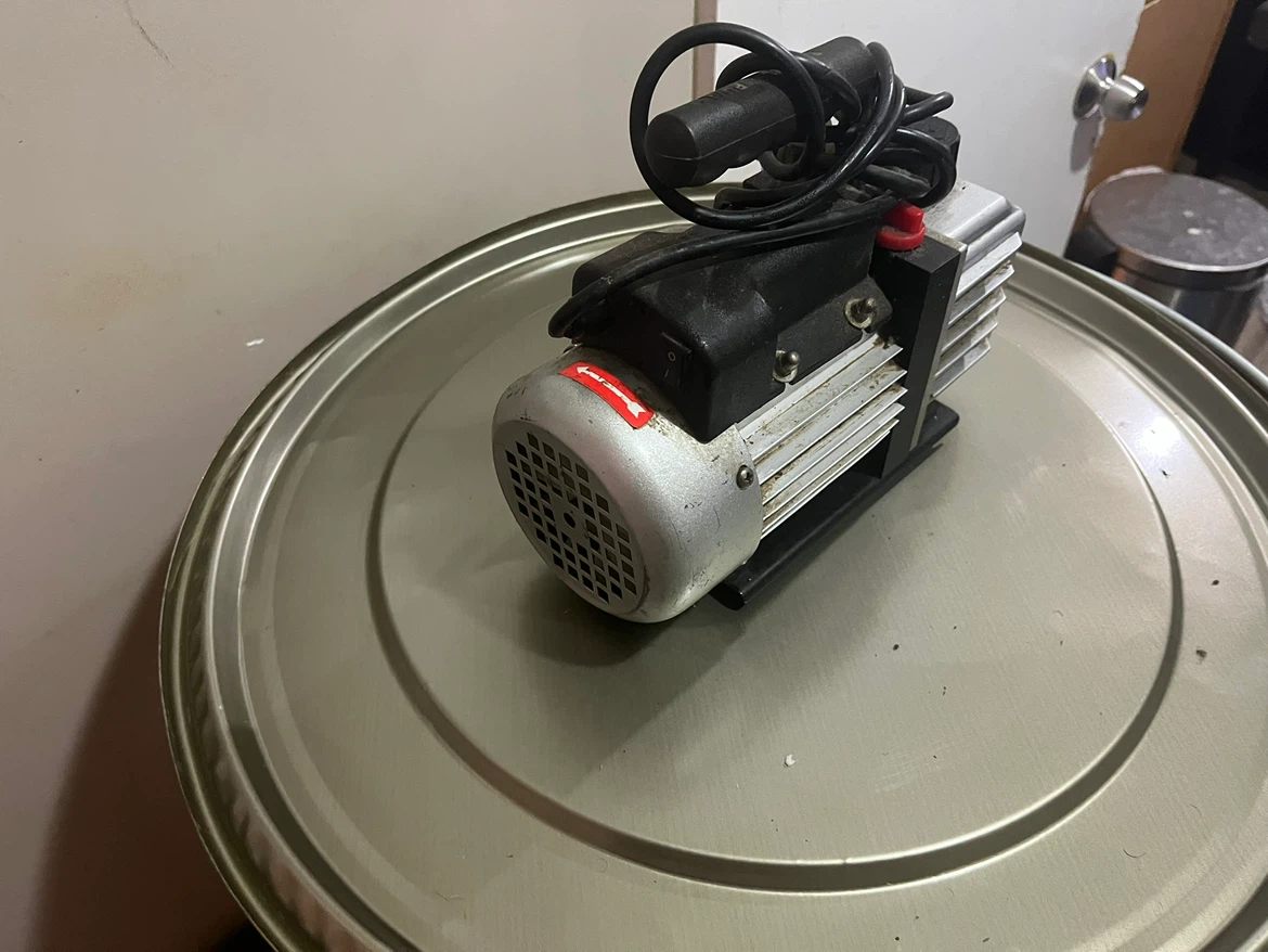 Rotary Vane Vacuum Pump - photo 2