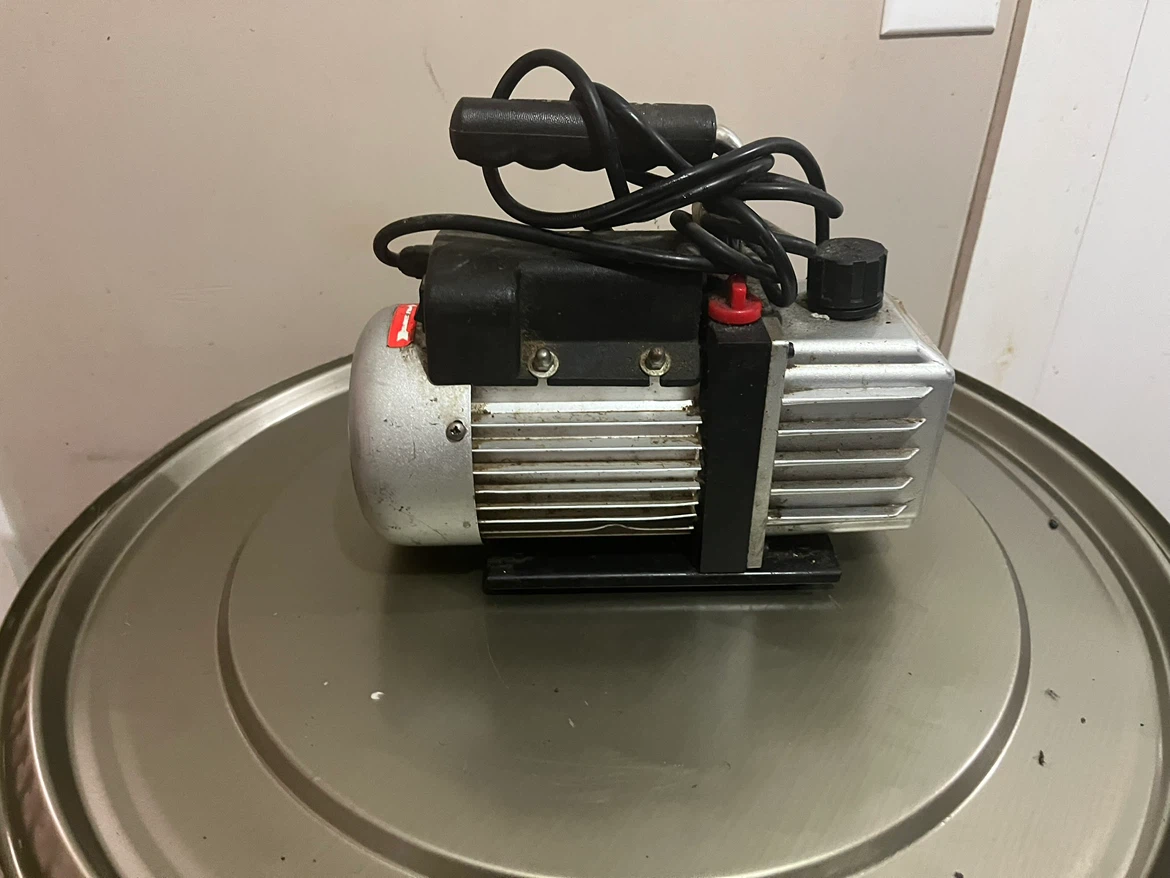 Rotary Vane Vacuum Pump - photo 3