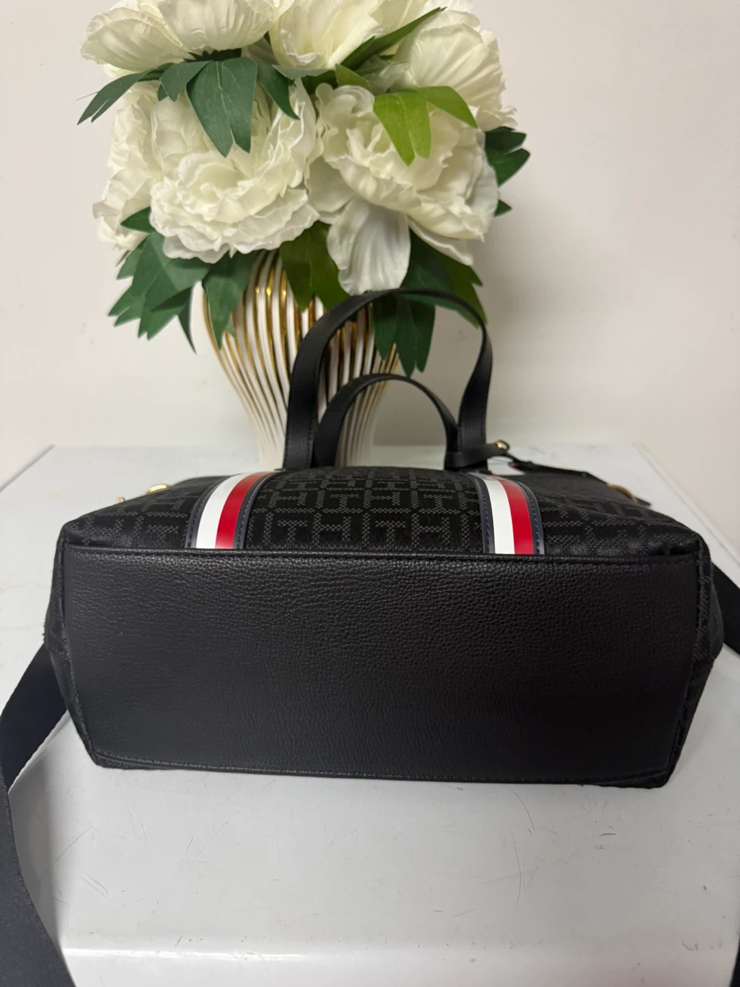 Tommy Hilfiger Black Monogram Tote Bag - photo 3