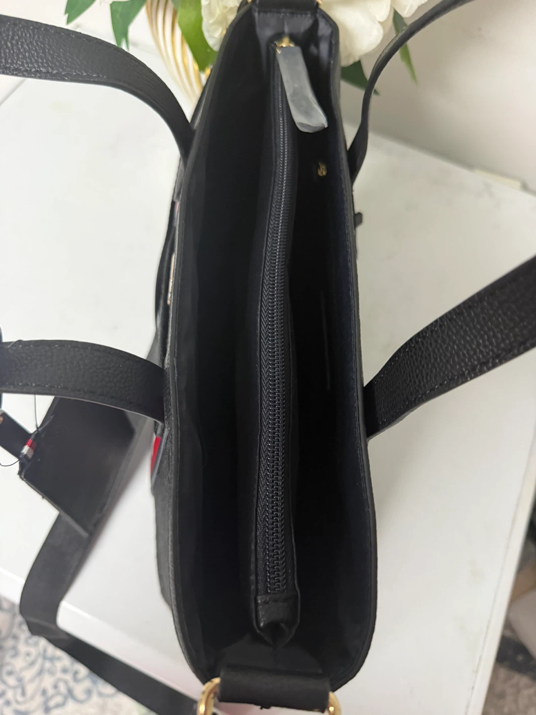 Tommy Hilfiger Black Monogram Tote Bag - photo 5