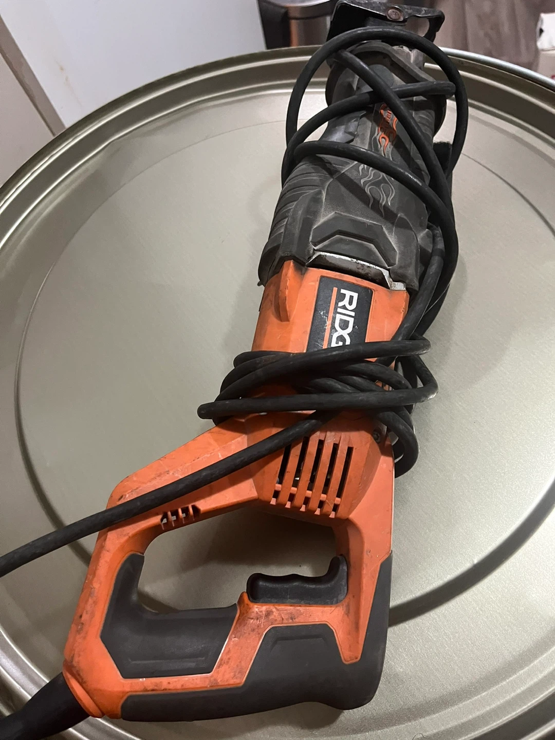 Ridgid R3002 Fuego Reciprocating Saw - photo 2