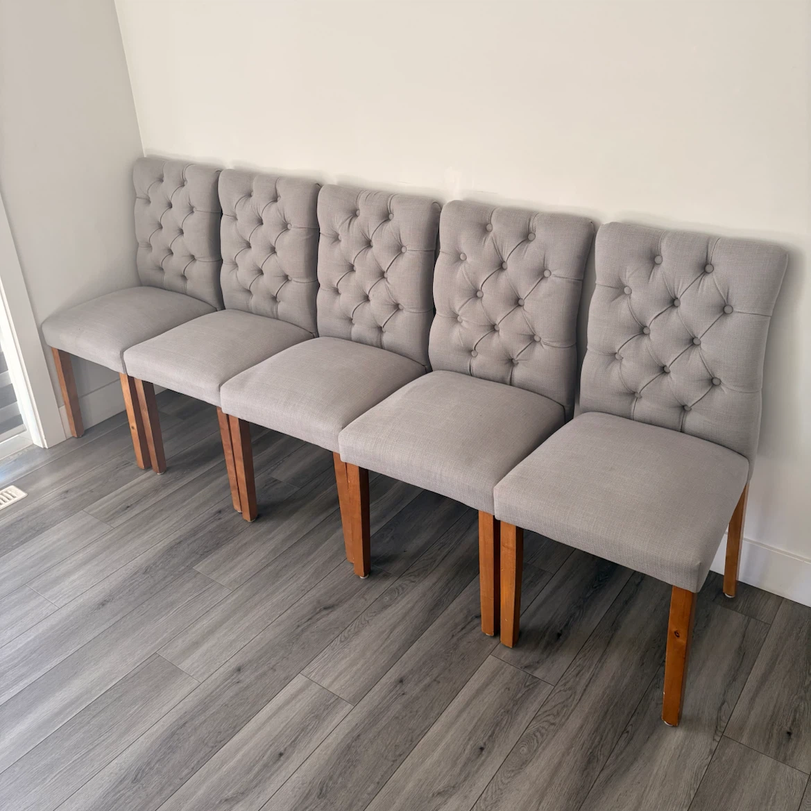 5 Dining Chairs
