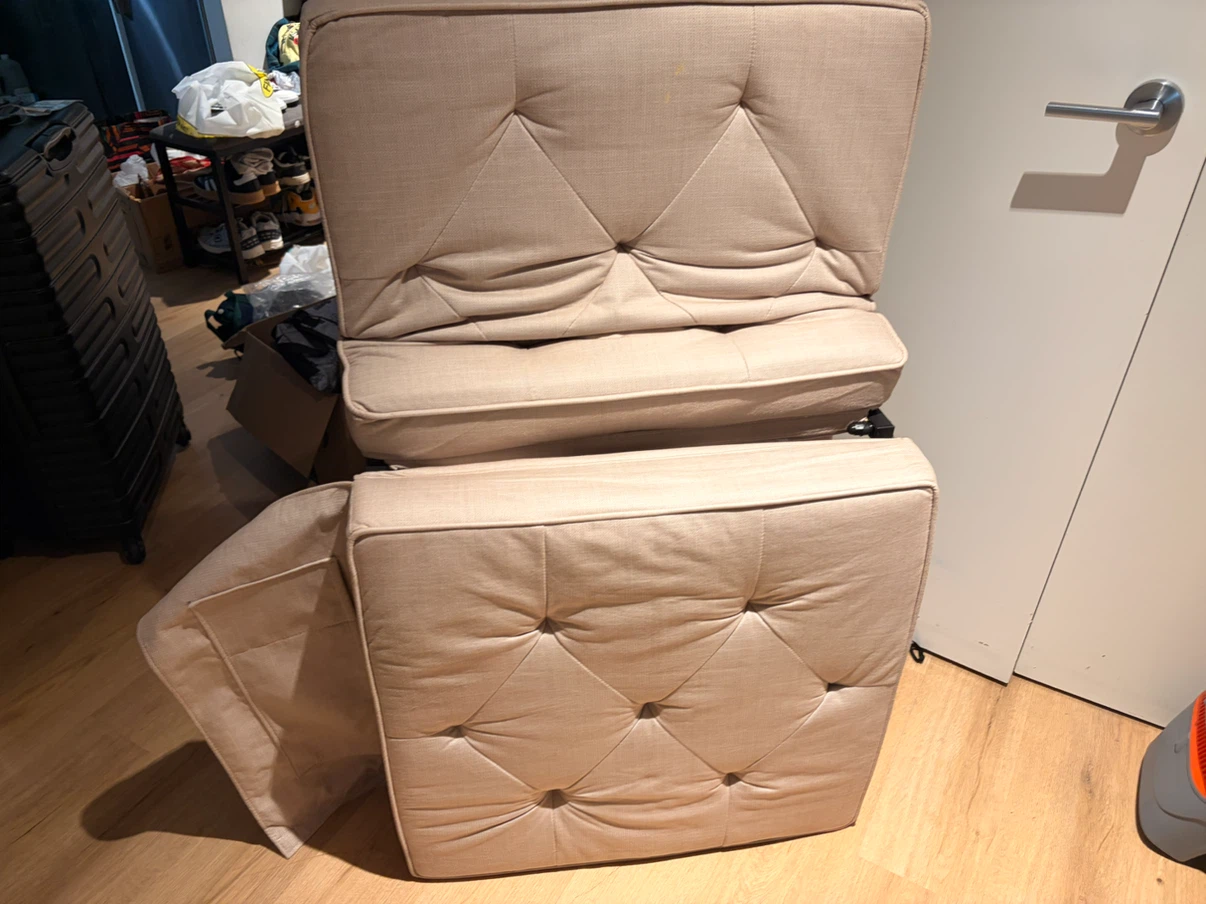 4-in-1 Convertible Sleeper Chair / Folding Ottoman – Beige - photo 5